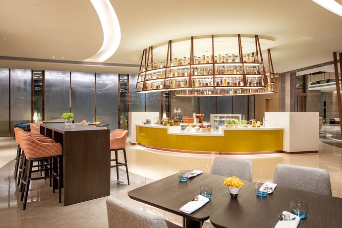 Imagen del bar/restaurante del Hotel Holiday Inn Shunde. Foto 2