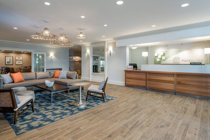 Imagen de los interiores del Hotel Holiday Inn South Kingstown (Newport Area), an IHG. Foto 18