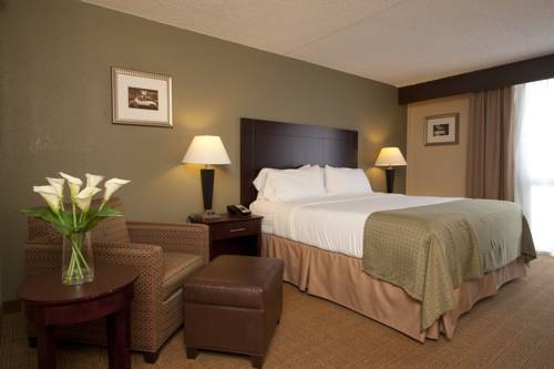 Imagen de la habitación del Hotel Holiday Inn South Plainfield-piscataway, An Ihg. Foto 2