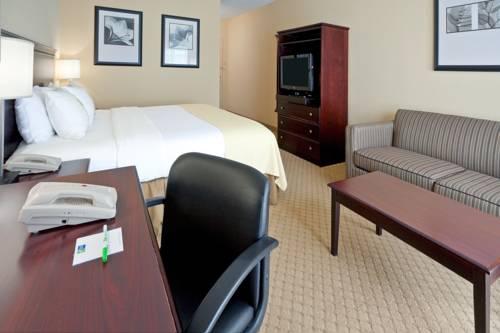 Imagen de la habitación del Hotel Holiday Inn South Plainfield-piscataway, An Ihg. Foto 3
