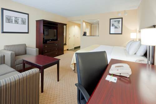 Imagen de la habitación del Hotel Holiday Inn South Plainfield-piscataway, An Ihg. Foto 4
