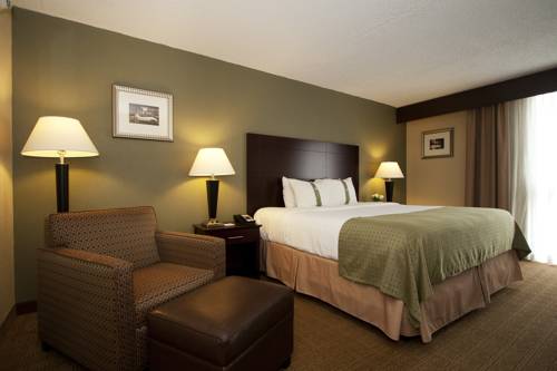 Imagen de la habitación del Hotel Holiday Inn South Plainfield-piscataway, An Ihg. Foto 6