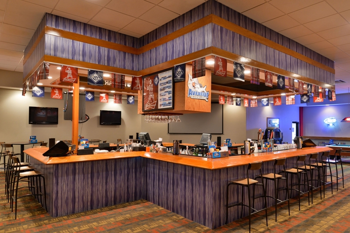 Imagen del bar/restaurante del Hotel Holiday Inn St Petersburg N - Clearwater, An Ihg. Foto 3