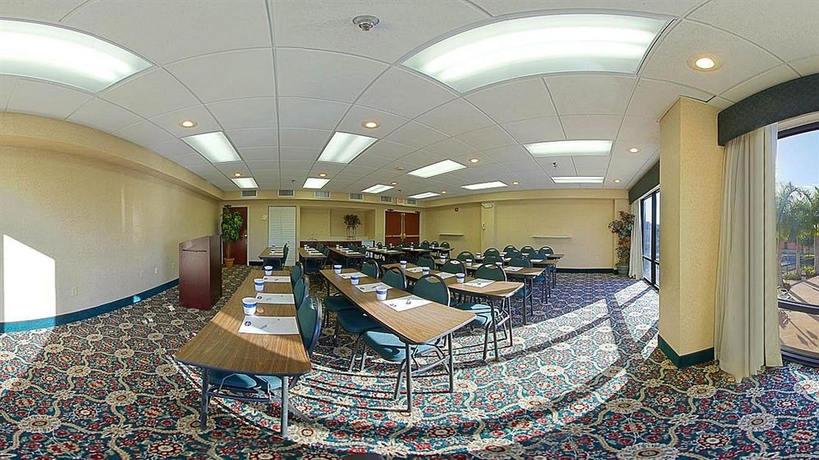 Imagen de los interiores del Hotel Holiday Inn St. Petersburg West, An Ihg. Foto 15
