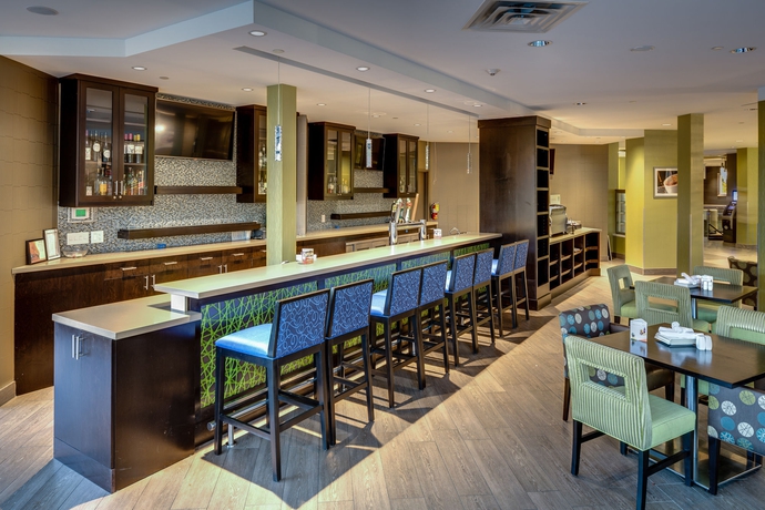 Imagen de los interiores del Hotel Holiday Inn Sudbury, An Ihg. Foto 15