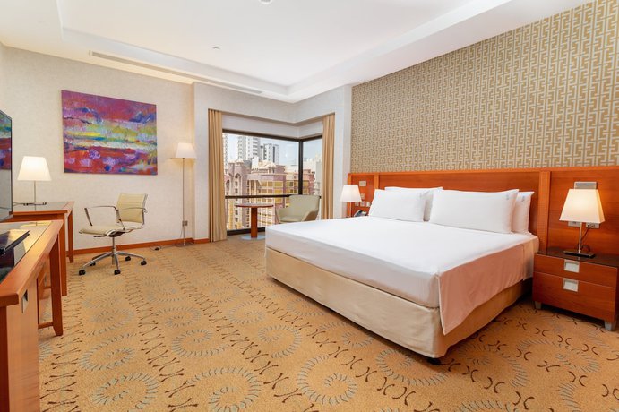 Imagen de la habitación del Hotel Holiday Inn Suites Kuwait, An Ihg. Foto 9