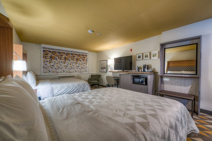 Imagen de la habitación del Hotel Holiday Inn Tacoma Mall by IHG. Foto 11