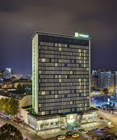Imagen de los exteriores del Hotel Holiday Inn Tbilisi, An Ihg. Foto 11