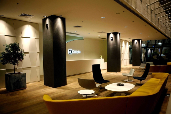 Imagen de los interiores del Hotel Holiday Inn Tbilisi, An Ihg. Foto 12