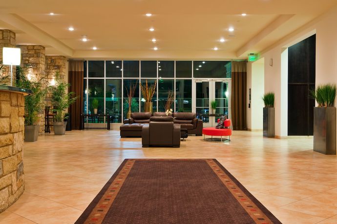 Imagen de los interiores del Hotel Holiday Inn Temple-Belton, an IHG. Foto 19
