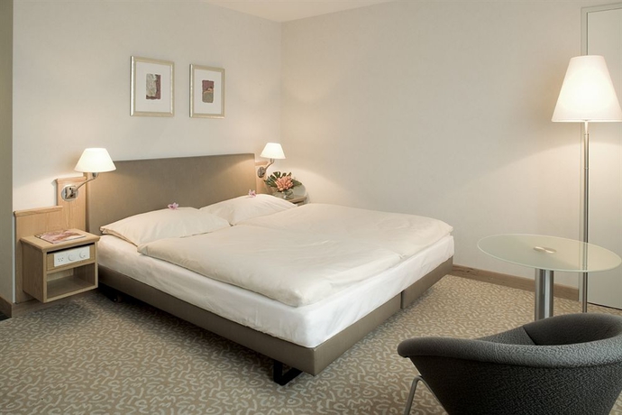 Imagen de la habitación del Hotel Holiday Inn The Hague Voorburg, An Ihg. Foto 6