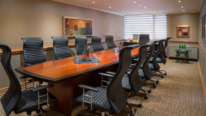 Imagen de los interiores del Hotel Holiday Inn Toronto-yorkdale. Foto 13