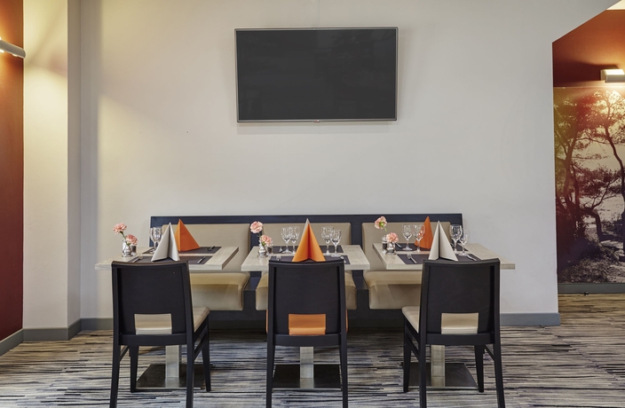 Imagen del bar/restaurante del Hotel Holiday Inn Toulon City Centre, An Ihg. Foto 4