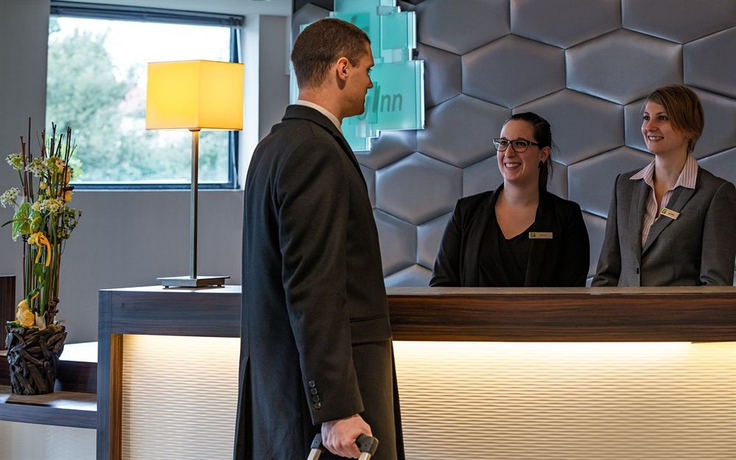 Imagen de los interiores del Hotel Holiday Inn Toulouse Airport, An Ihg. Foto 4