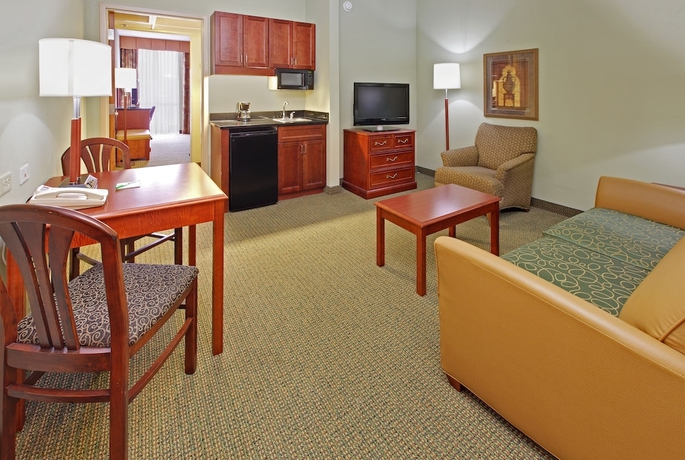 Imagen de la habitación del Hotel Holiday Inn University Of Memphis All Suite, An Ihg. Foto 12