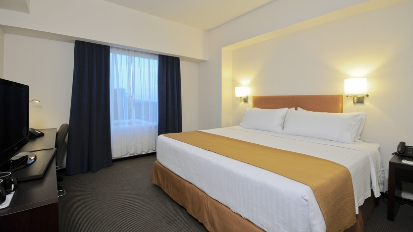 Imagen de la habitación del Hotel Holiday Inn Uruapan. Foto 9