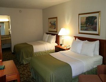 Imagen general del Hotel Holiday Inn Vero Beach Oceanside. Foto 2