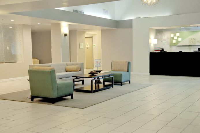 Imagen de los interiores del Hotel Holiday Inn Victorville, An Ihg. Foto 13