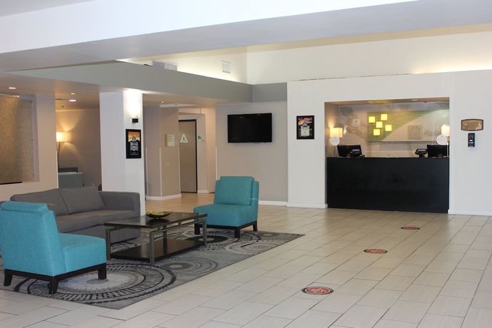 Imagen de los interiores del Hotel Holiday Inn Victorville, An Ihg. Foto 14