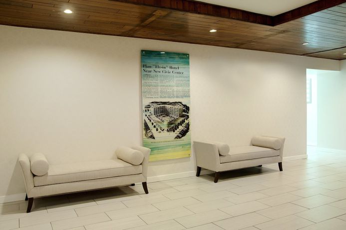 Imagen de los interiores del Hotel Holiday Inn Victorville, An Ihg. Foto 17