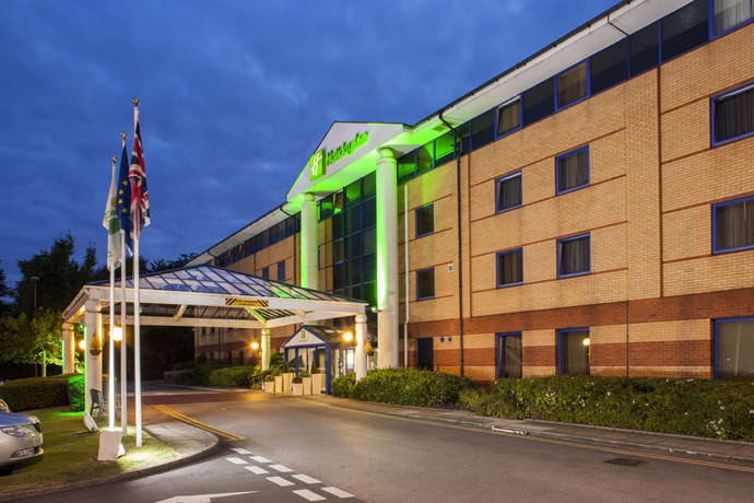 Imagen de los exteriores del Hotel Holiday Inn Warrington, An Ihg. Foto 13