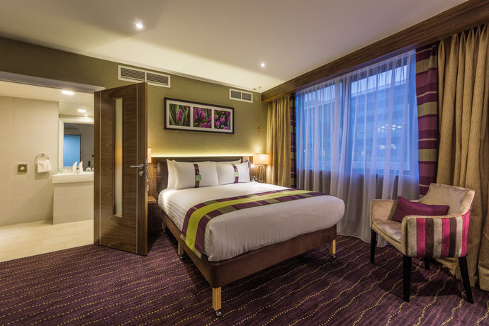 Imagen de la habitación del Hotel Holiday Inn Watford Junction. Foto 3