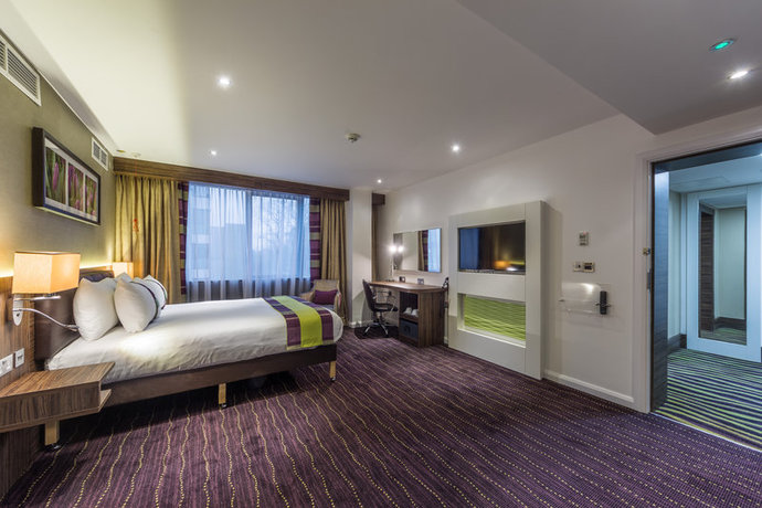 Imagen de la habitación del Hotel Holiday Inn Watford Junction. Foto 5