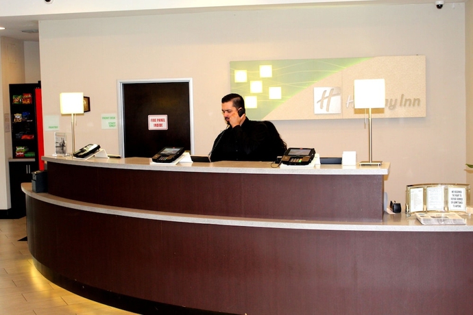 Imagen de los interiores del Hotel Holiday Inn West Covina, An Ihg. Foto 15