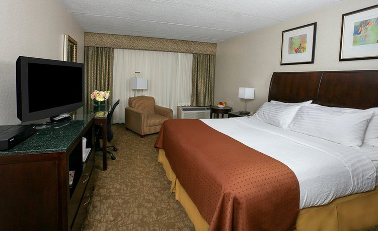 Imagen general del Hotel Holiday Inn Westbury - Long Island, An Ihg. Foto 6