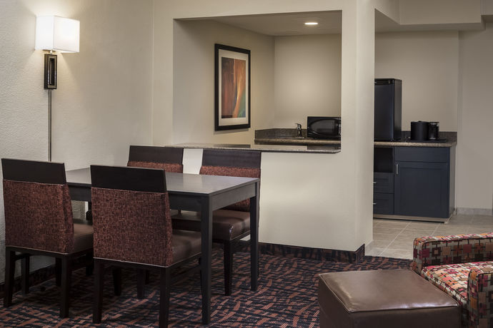 Imagen de la habitación del Hotel Holiday Inn Wichita East I-35, An Ihg. Foto 8