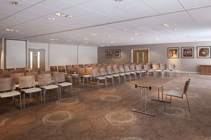 Imagen de los interiores del Hotel Holiday Inn Winchester, An Ihg. Foto 11