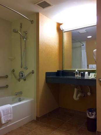 Imagen de la habitación del Hotel Holiday Inn Winchester Se-historic Gateway, An Ihg. Foto 5