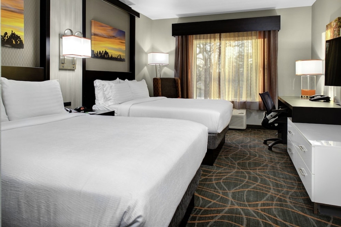 Imagen de la habitación del Hotel Holiday Inn Windsor - Wine Country. Foto 7