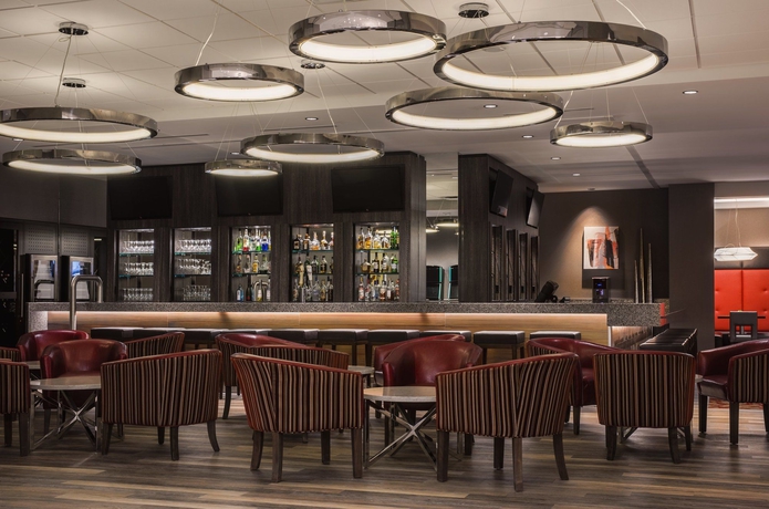 Imagen del bar/restaurante del Hotel Holiday Inn Winnipeg South, An Ihg. Foto 1