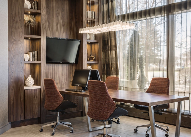Imagen de los interiores del Hotel Holiday Inn Winnipeg South, An Ihg. Foto 15