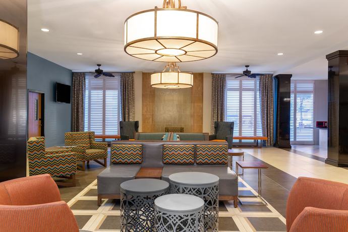 Imagen de los interiores del Hotel Holiday Inn Winter Haven, an IHG Hotel. Foto 20