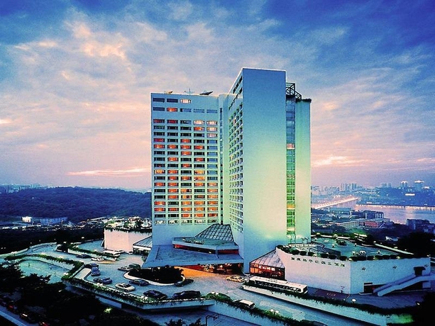 Imagen general del Hotel Holiday Inn Yangtze Chongqing. Foto 2
