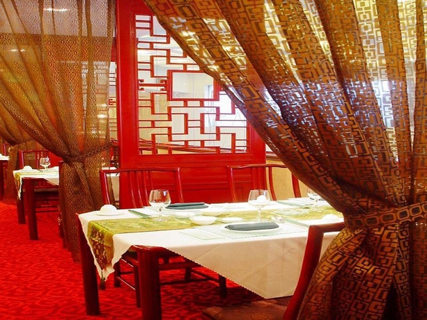 Imagen general del Hotel Holiday Inn Yangtze Chongqing. Foto 3