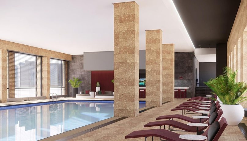 Imagen de la piscina del Hotel Holiday Inn Yerevan - Republic Square, an IHG Hotel. Foto 20
