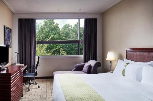 Imagen de la habitación del Hotel Holiday Inn Zhengzhou, An Ihg. Foto 9