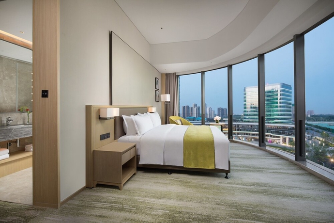 Imagen de la habitación del Hotel Holiday Inn Zhengzhou Riverside, An Ihg. Foto 10