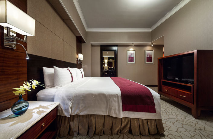 Imagen de la habitación del Hotel Holiday Inn Zhongshan Downtown. Foto 5