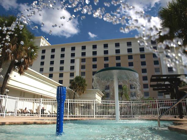 Imagen general del Hotel Holiday Inn & Suites Across from Universal Orlando. Foto 10