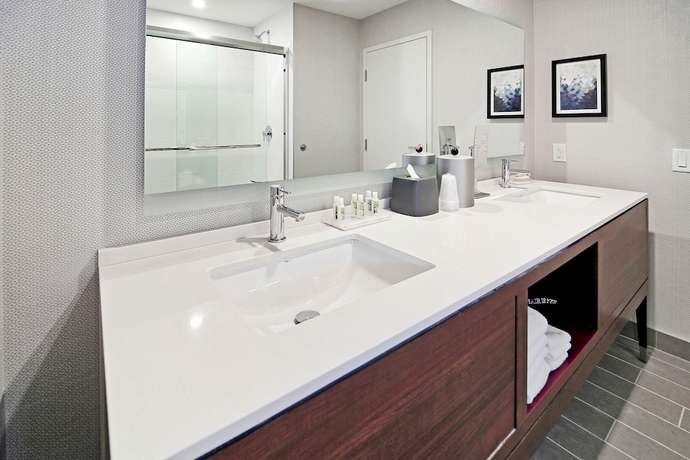 Imagen de la habitación del Hotel Holiday Inn & Suites - Calgary Airport North. Foto 2