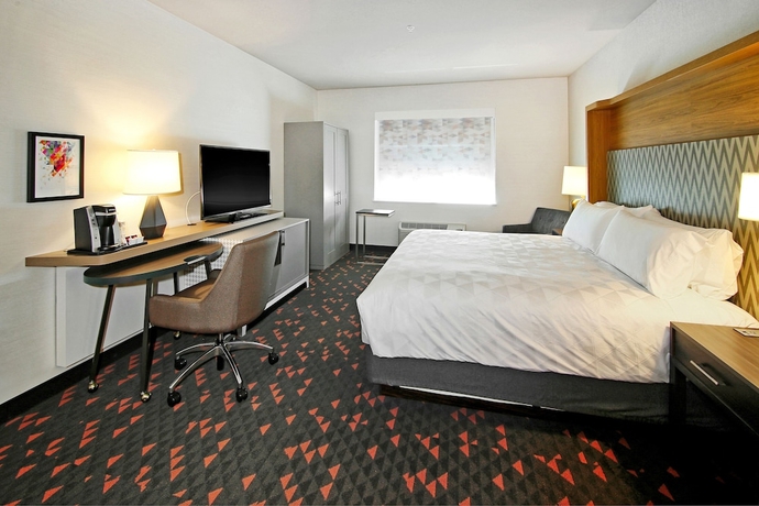 Imagen de la habitación del Hotel Holiday Inn & Suites - Calgary Airport North. Foto 10