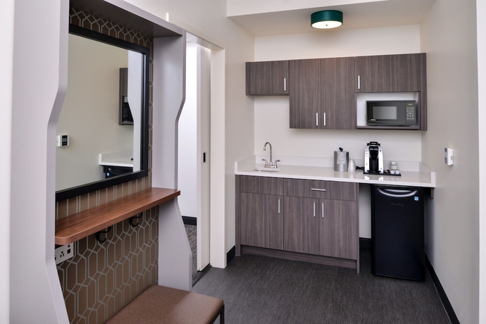 Imagen de la habitación del Hotel Holiday Inn & Suites - Farmington Hills - Detroit. Foto 10