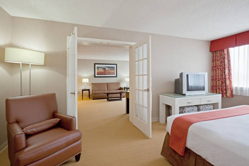 Imagen de la habitación del Hotel Holiday Inn & Suites Marlborough. Foto 7
