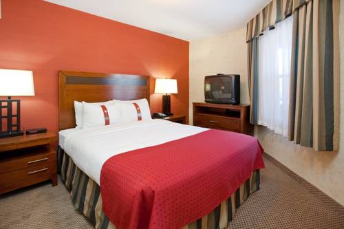 Imagen de la habitación del Hotel Holiday Inn & Suites Osoyoos. Foto 6