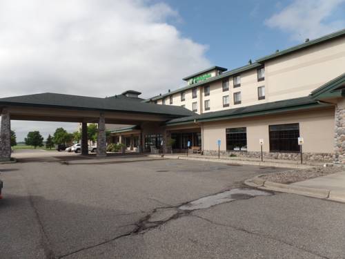 Imagen de la habitación del Hotel Holiday Inn & Suites Owatonna. Foto 2
