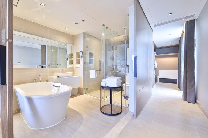 Imagen de la habitación del Hotel Holiday Inn & Suites Rayong City Centre, an IHG Hotel. Foto 5